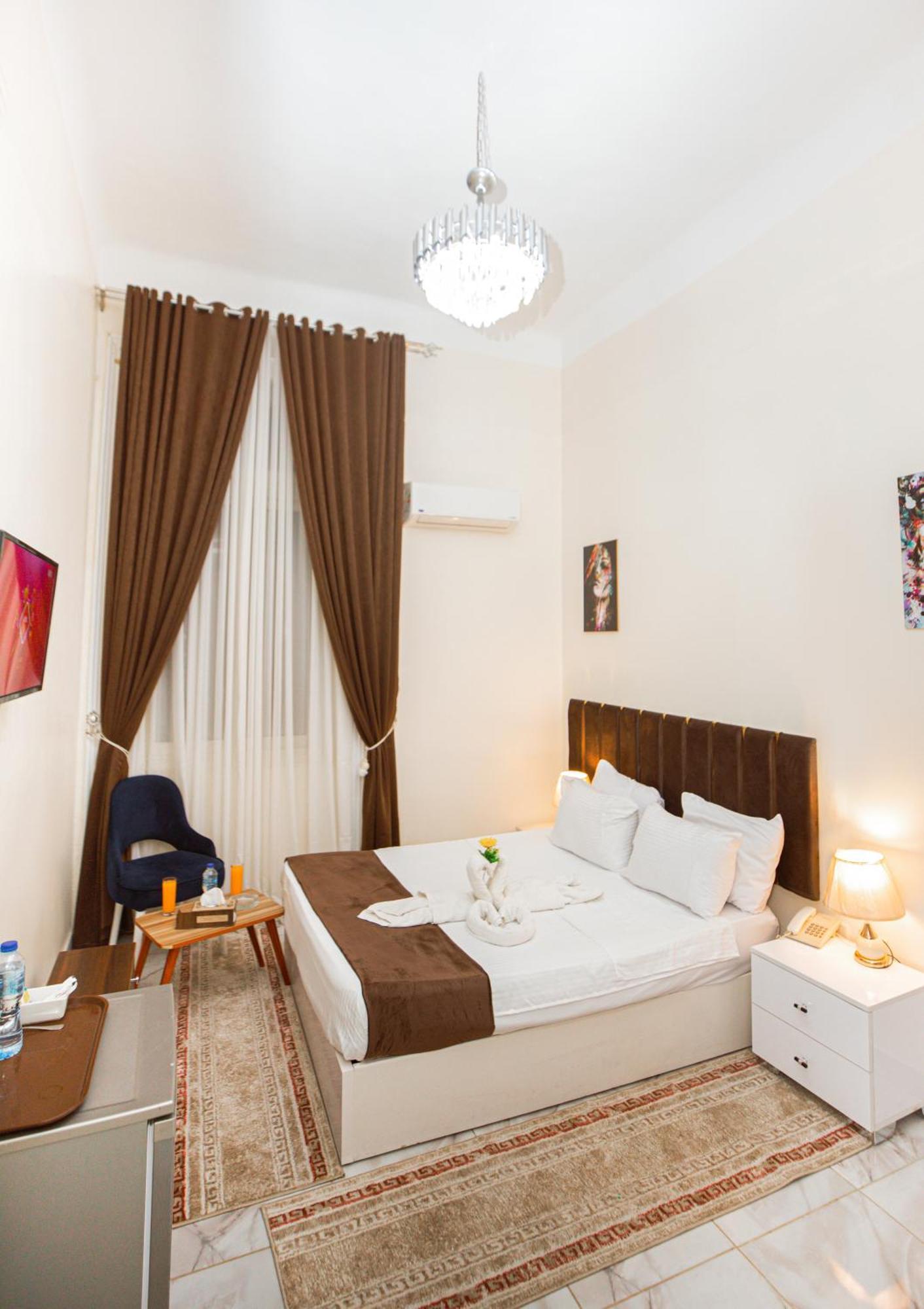 Downtown Antique Hotel Cairo Exterior photo
